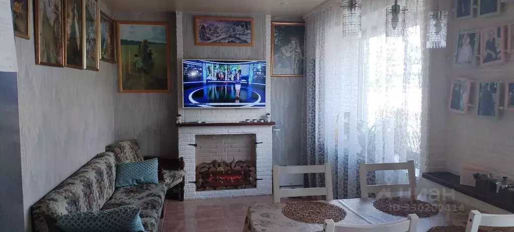 4-к кв. Карелия, Петрозаводск Нойбранденбургская ул., 10 (71.1 м) - Фото 1