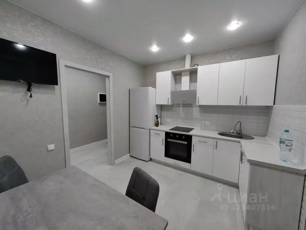 1-к кв. Нижегородская область, Нижний Новгород ул. Тургенева, 25 (37.0 ... - Фото 0