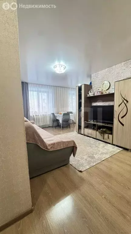 3-комнатная квартира: Горно-Алтайск, Коммунистический проспект, 178 ... - Фото 2