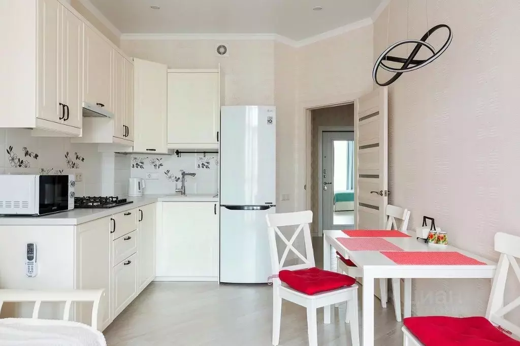 1-к кв. Краснодарский край, Геленджик Крымская ул., 22к12 (53.0 м) - Фото 1