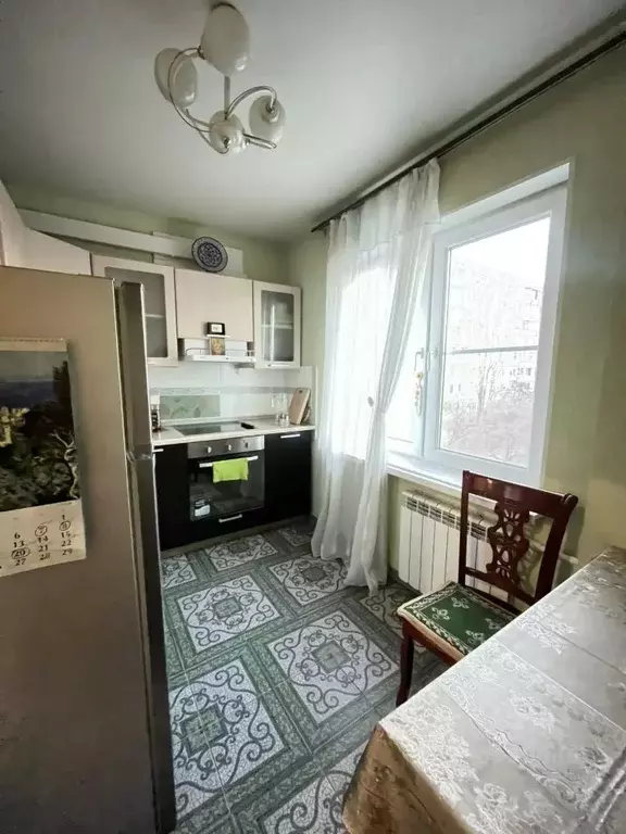 2-к кв. Волгоградская область, Волгоград ул. 8-й Воздушной Армии, 44 ... - Фото 1