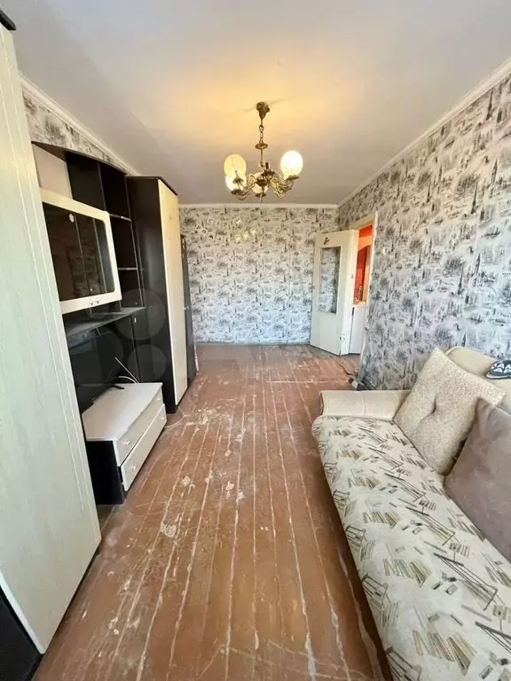 3-к. квартира, 56 м, 5/5 эт. - Фото 0