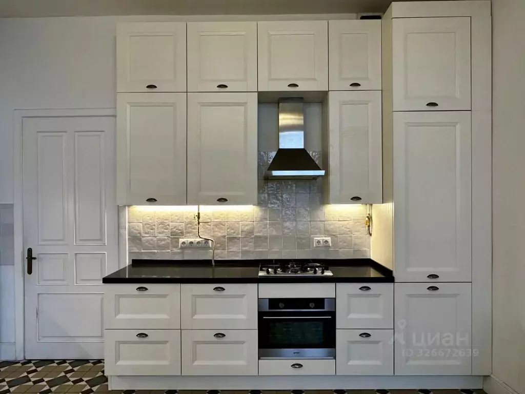 4-к кв. Москва ул. Петровка, 24С3 (150.0 м) - Фото 1