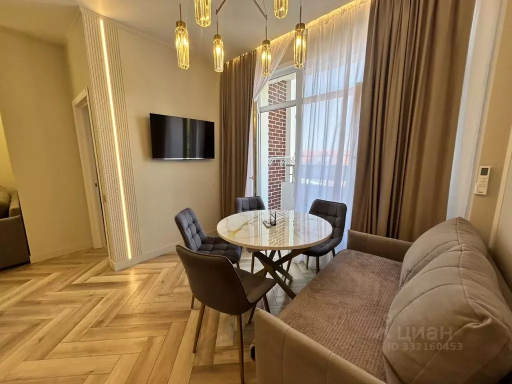 2-к кв. Краснодарский край, Сочи Адлер жилрайон, ул. Ленина, 290/7к1 ... - Фото 1