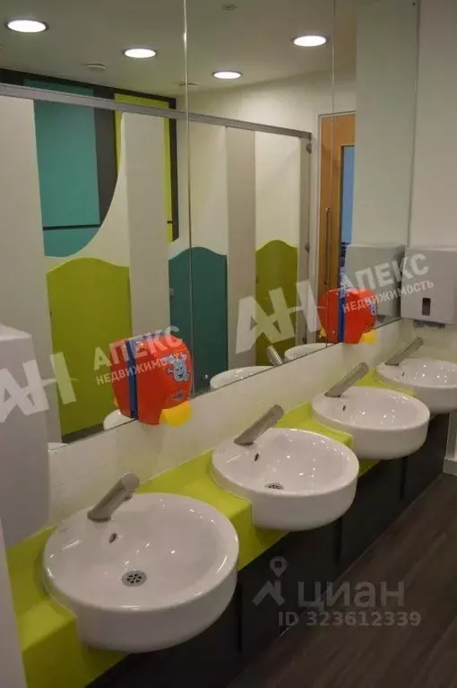 Помещение свободного назначения в Московская область, Красногорск ул. ... - Фото 2