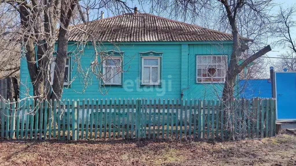 Дом в Белгородская область, Красногвардейский район, Бирюч городское ... - Фото 0