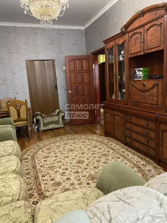 3-к кв. Курская область, Курск ул. Радищева, 84 (73.7 м) - Фото 0