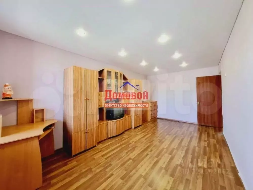 3-к кв. Башкортостан, Белебей Советская ул., 64А (60.0 м) - Фото 0