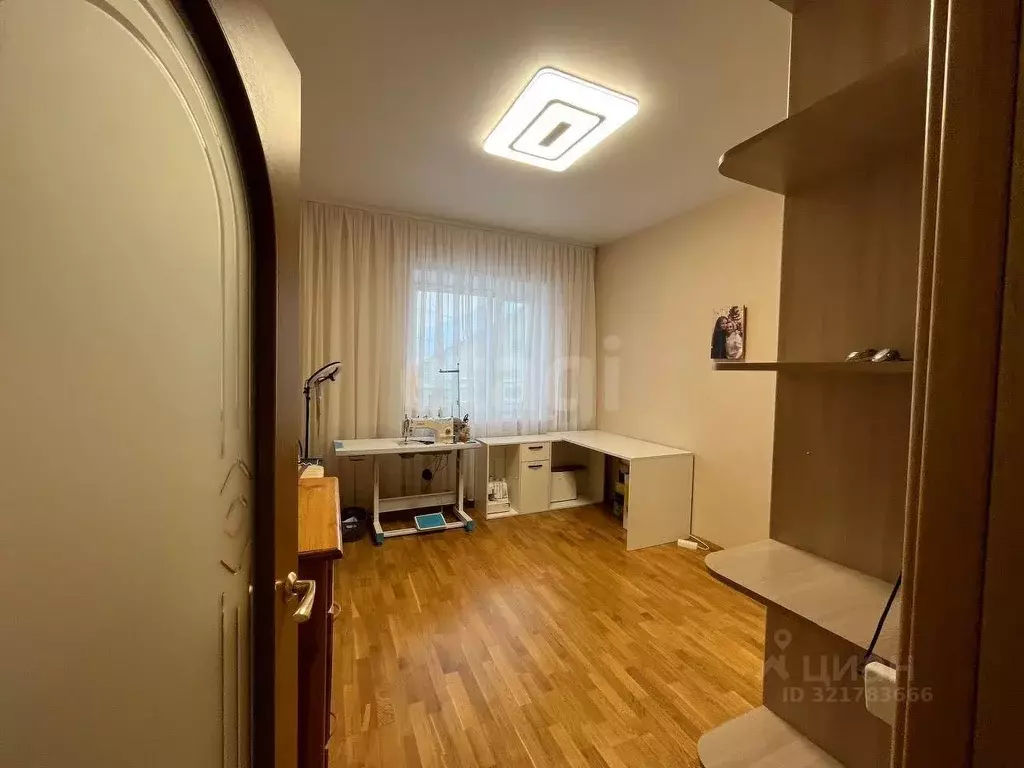 3-к кв. Ямало-Ненецкий АО, Пуровский район, Уренгой пгт, 5-й мкр 18А ... - Фото 1