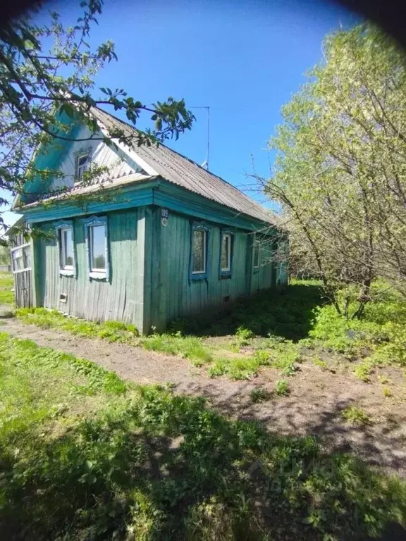 Дом в Башкортостан, Нуримановский район, Красногорский сельсовет, с. ... - Фото 1