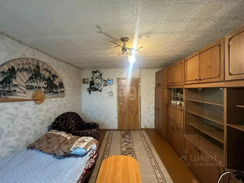 2-к кв. Калужская область, Дзержинский муниципальный округ, пос. ... - Фото 1