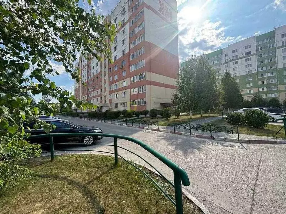 3-комнатная квартира: Барнаул, Южный Власихинский проезд, 42 (56.1 м) - Фото 2