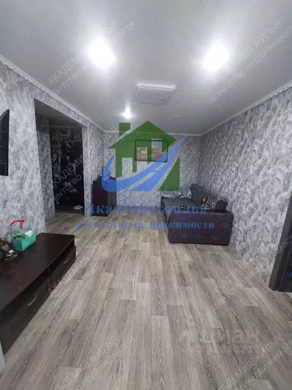 2-к кв. Оренбургская область, Орск просп. Мира, 17 (44.2 м) - Фото 1