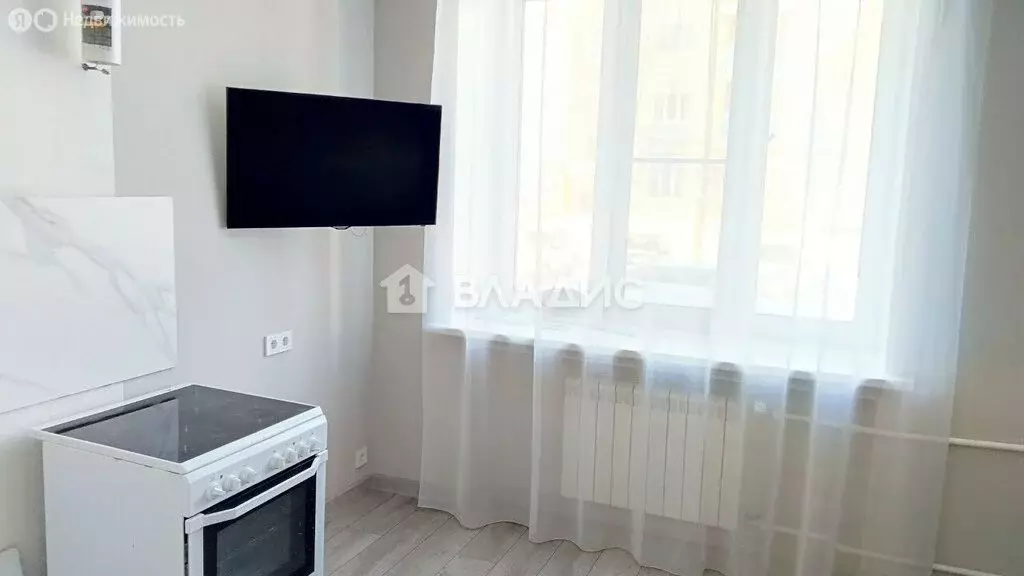 1к в 8-комнатной квартире (18.5 м) - Фото 2