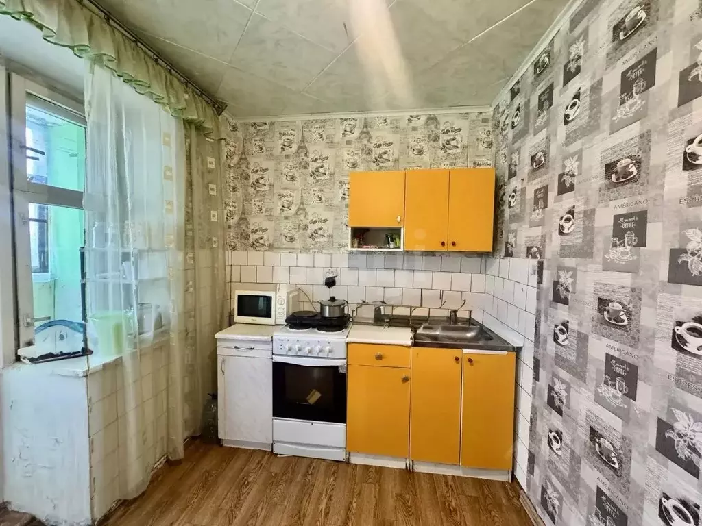 2-к кв. Башкортостан, Стерлитамак ул. Артема, 71 (43.1 м) - Фото 1