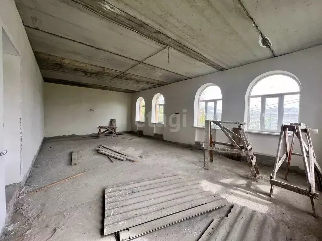 Дом в Ингушетия, Назрань 105-й массив, ул. Н.С. Хрущева (750 м) - Фото 1