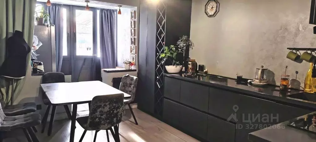 3-к кв. Челябинская область, Челябинск ул. Богдана Хмельницкого, 34 ... - Фото 1