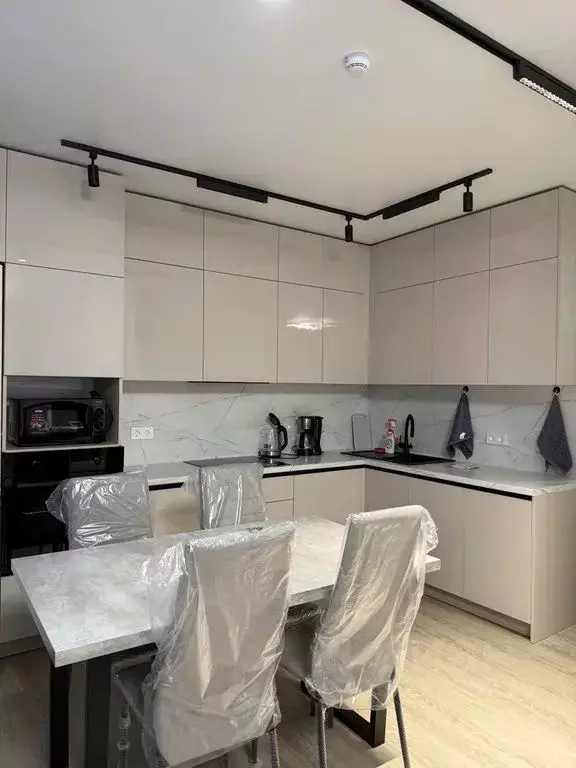 2-к кв. Татарстан, Альметьевск ул. Гафиатуллина, 48 (60.0 м) - Фото 1
