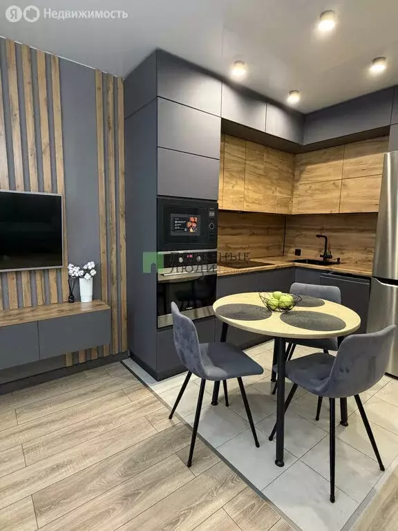 2-комнатная квартира: Ижевск, улица Архитектора П.П. Берша, 6 (41.2 м) - Фото 2