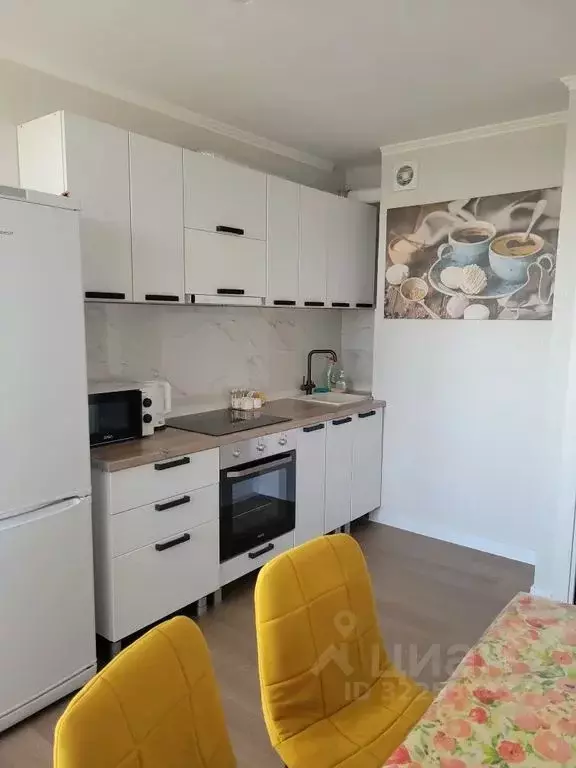 3-к кв. Чувашия, Новочебоксарск ул. 10-й Пятилетки, 84 (74.0 м) - Фото 2