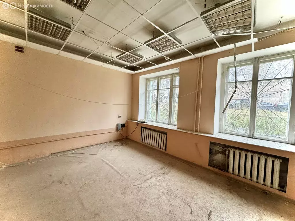 Помещение свободного назначения (327 м) - Фото 1