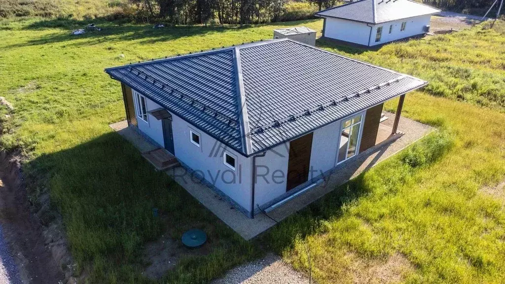 Дом в Санкт-Петербург, Санкт-Петербург, Петергоф ул. Кольцевая (155 м) - Фото 1