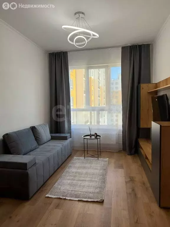 1-комнатная квартира: Тверь, улица Левитана, 93А (37 м) - Фото 0