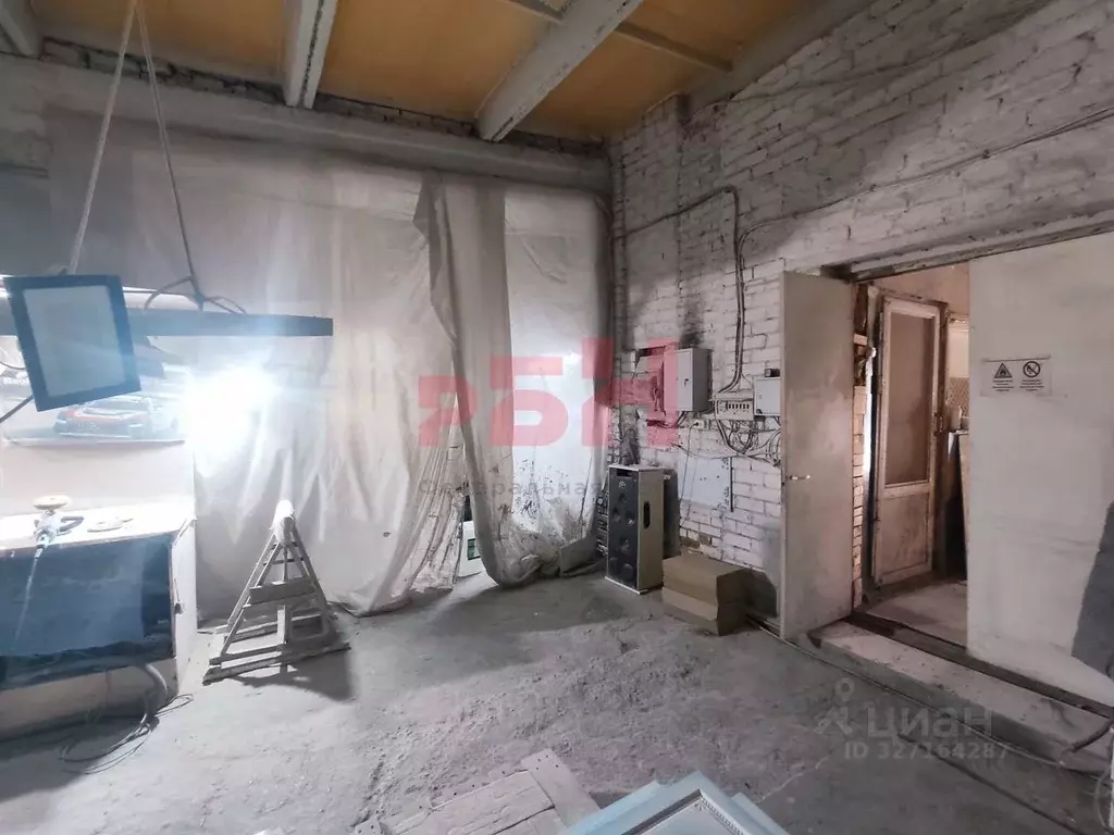 Производственное помещение в Челябинская область, Челябинск ул. 1-й ... - Фото 1