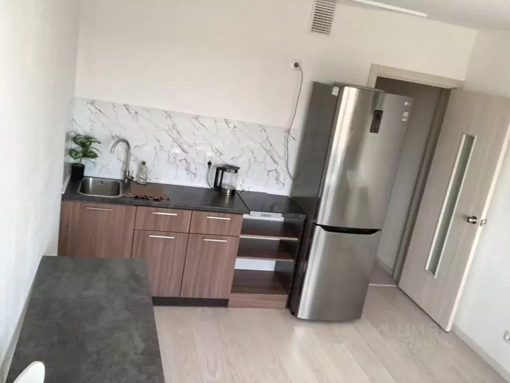 Студия Свердловская область, Екатеринбург ул. Латвийская, 58/4 (20.0 ... - Фото 1