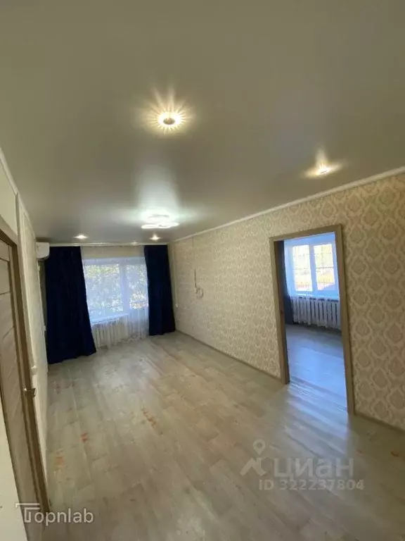 2-к кв. Астраханская область, Астрахань просп. Бумажников, 2 (44.0 м) - Фото 2