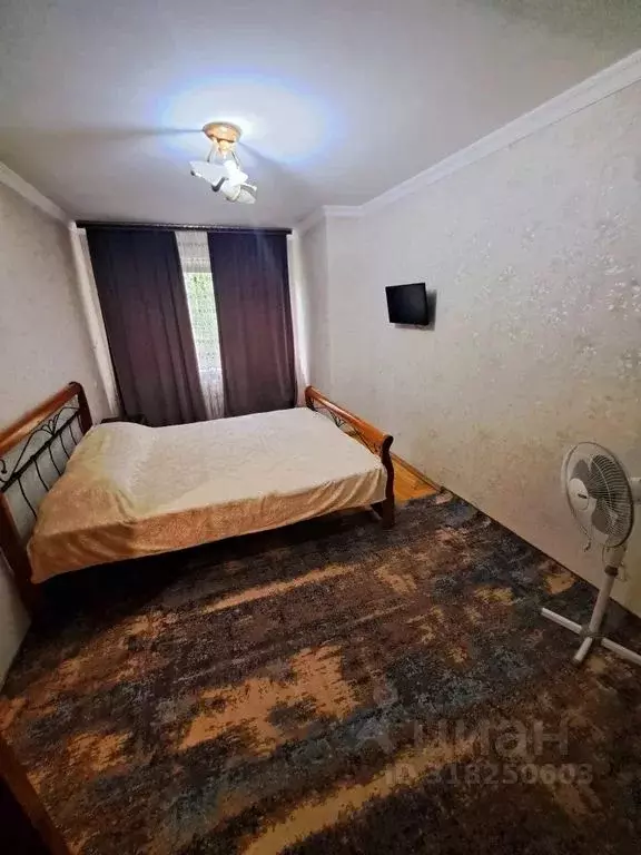 1-к кв. Кабардино-Балкария, Нальчик ул. Захарова, 82 (30.0 м) - Фото 1
