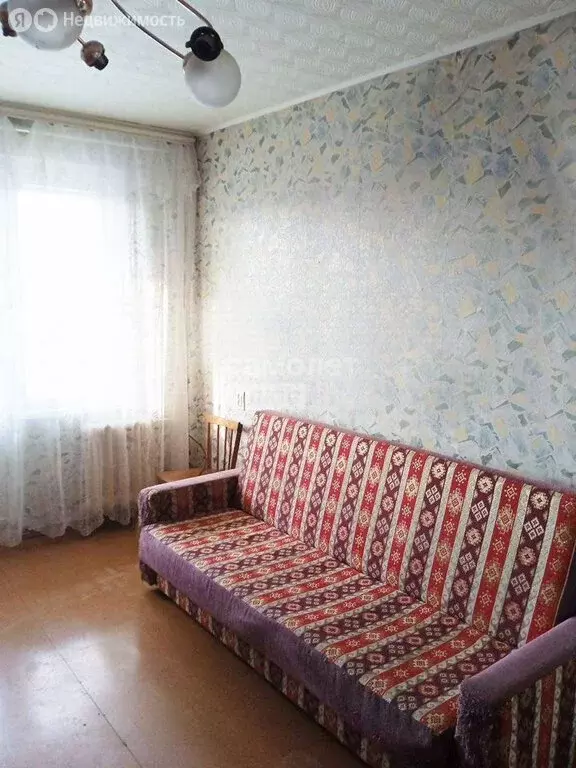 2-комнатная квартира: Златоуст, квартал имени А.М. Матросова, 2 (48 м) - Фото 2