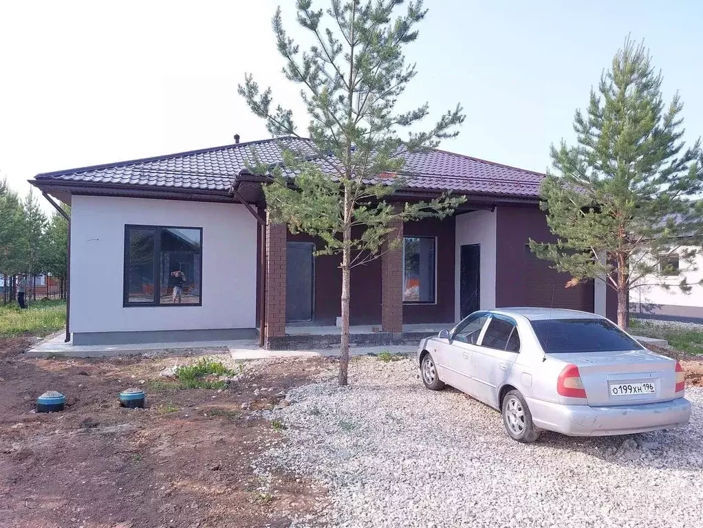 Дом в Свердловская область, Белоярский муниципальный округ, пос. ... - Фото 1