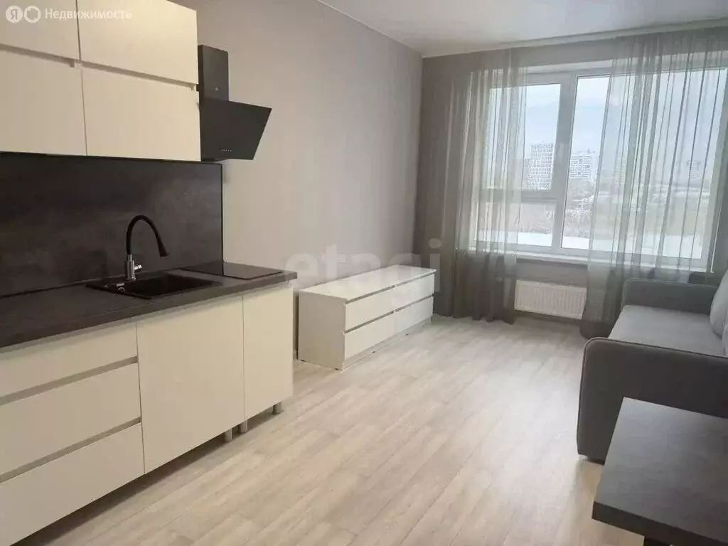 Квартира-студия: Тюмень, Краснооктябрьская улица, 4 (25 м) - Фото 2