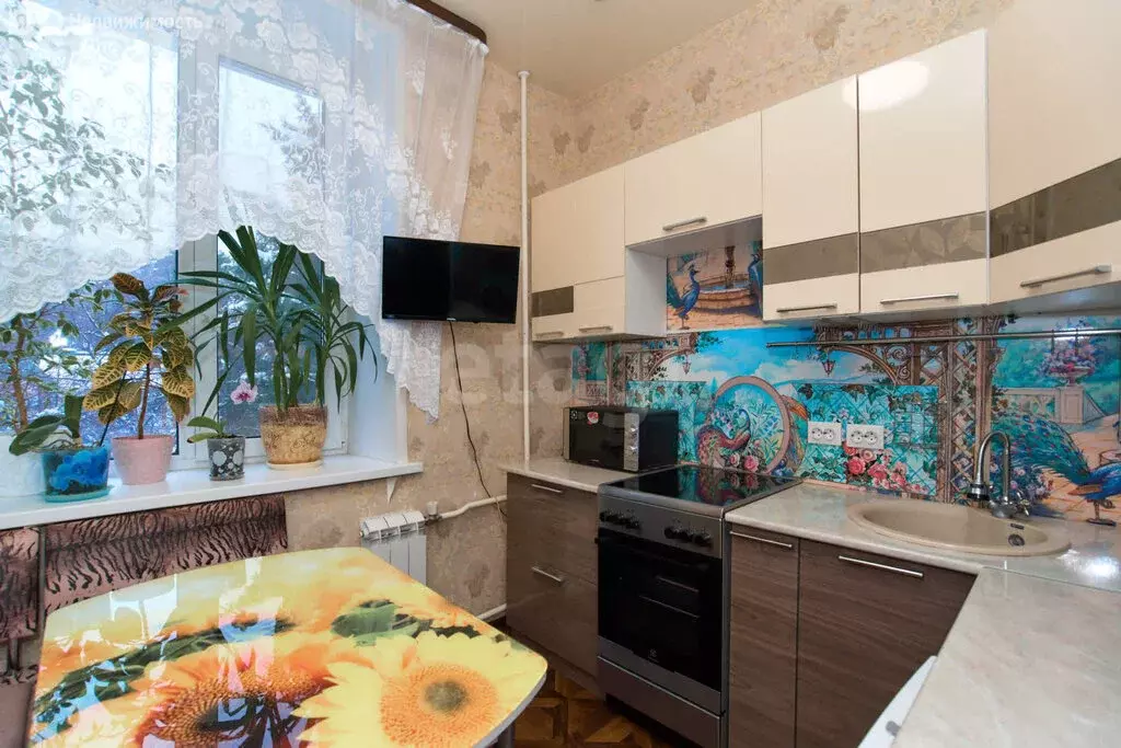 3-комнатная квартира: Северск, Коммунистический проспект, 47 (71 м) - Фото 1