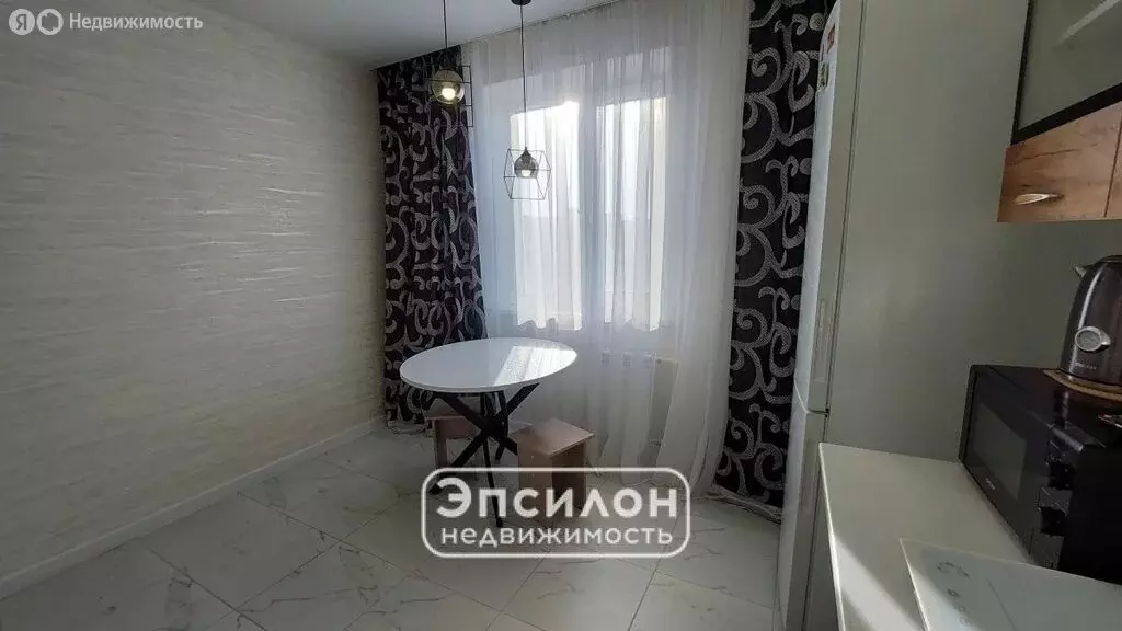 1-комнатная квартира: Курск, проспект Анатолия Дериглазова, 9А (37.2 ... - Фото 2