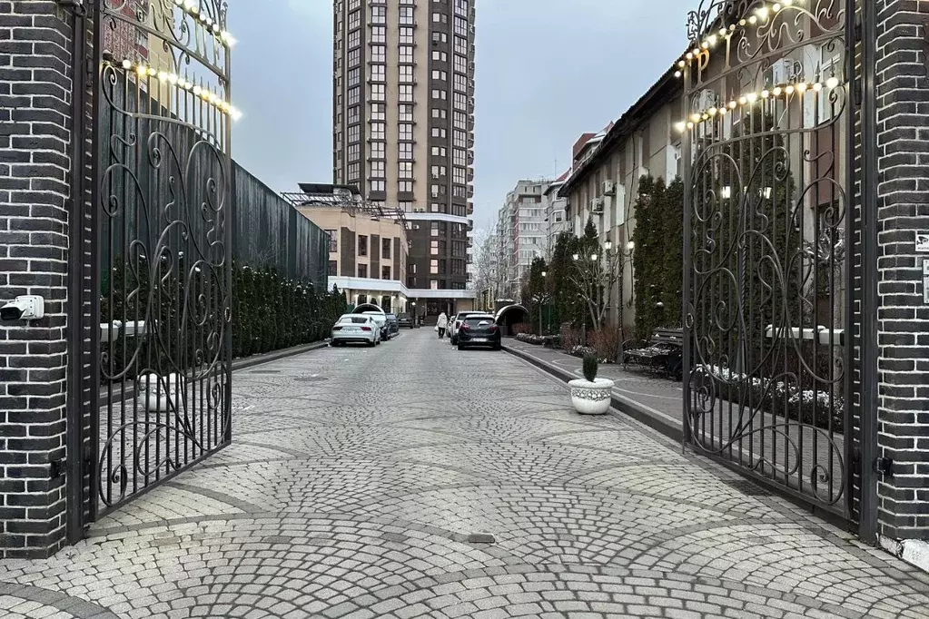 3-к кв. Краснодарский край, Краснодар Гаражная ул., 79/1 (94.6 м) - Фото 1