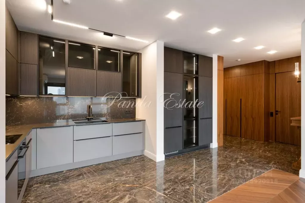 3-к кв. Москва ул. Василисы Кожиной, 13 (100.0 м) - Фото 1