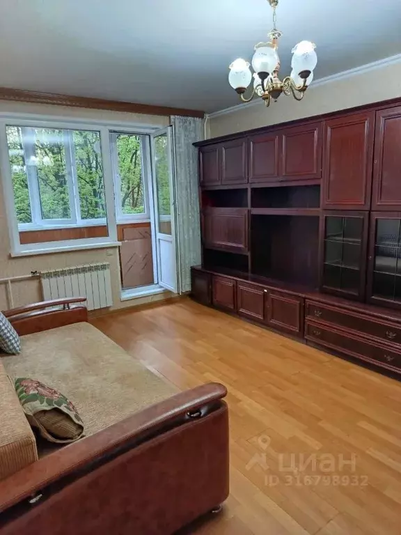 2-к кв. Москва Кировоградская ул., 17К1 (53.0 м) - Фото 0