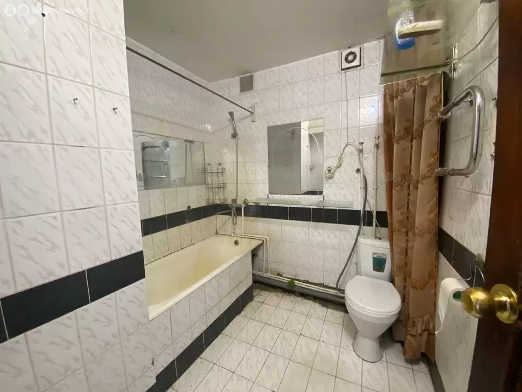 3-комнатная квартира: Бийск, Муромцевский переулок, 11 (58.5 м) - Фото 2