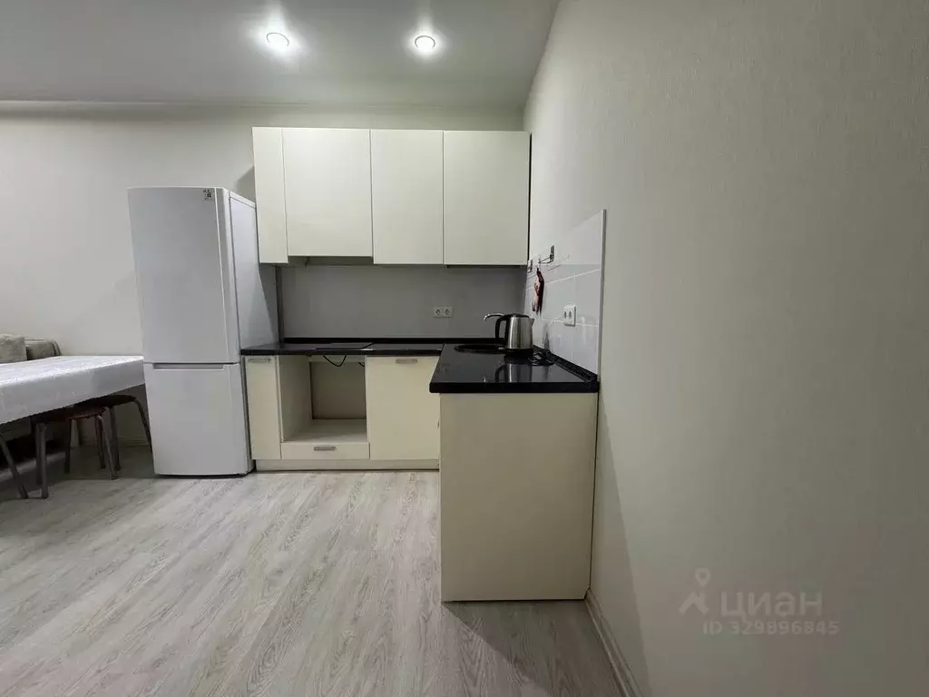 1-к кв. Татарстан, Казань ул. Аметьевская магистраль, 16к3 (40.0 м) - Фото 1