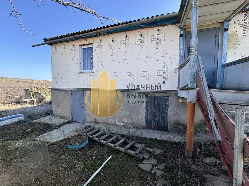 Дом в Ростовская область, Белокалитвинский район, Краснодонецкая ст-ца ... - Фото 1