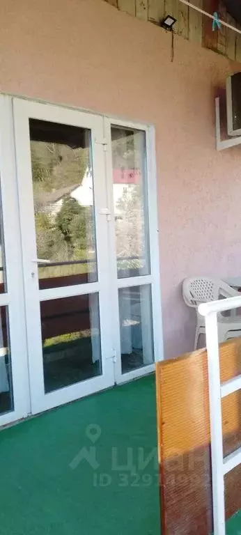 Дом в Краснодарский край, Сочи городской округ, с. Хлебороб ул. ... - Фото 1