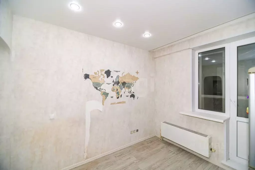 1-к кв. Ханты-Мансийский АО, Сургут Югорская ул., 5/4 (34.0 м) - Фото 1