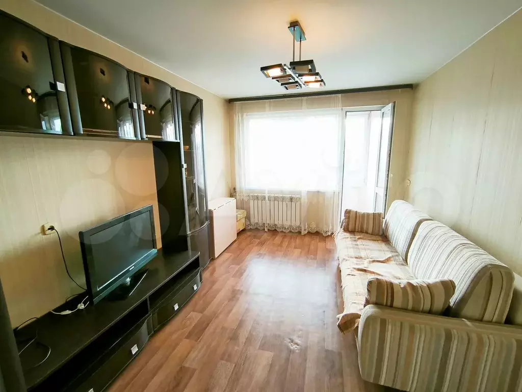 2-к. квартира, 45 м, 9/9 эт. - Фото 0