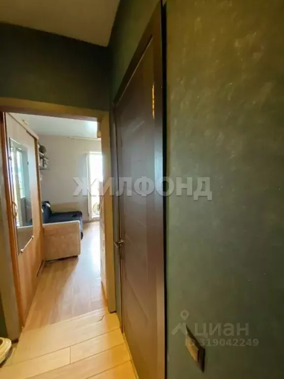 Студия Новосибирская область, Новосибирск ул. Одоевского, 1/8 (18.0 м) - Фото 1