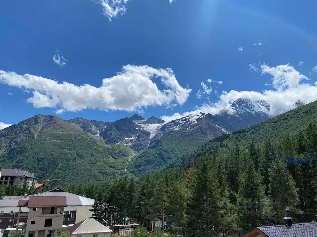 2-к кв. Кабардино-Балкария, Эльбрусский район, с. Терскол ул. ... - Фото 1