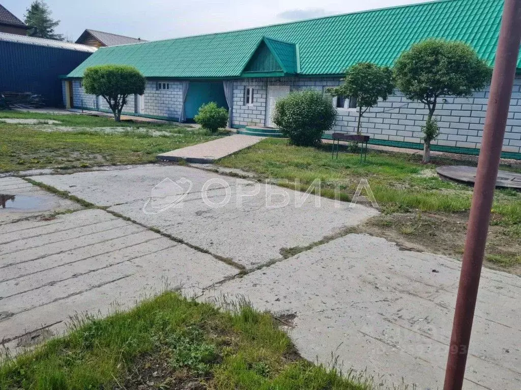 Дом в Тюменская область, Тюмень Нефтяников мкр, ул. Перова (155 м) - Фото 1