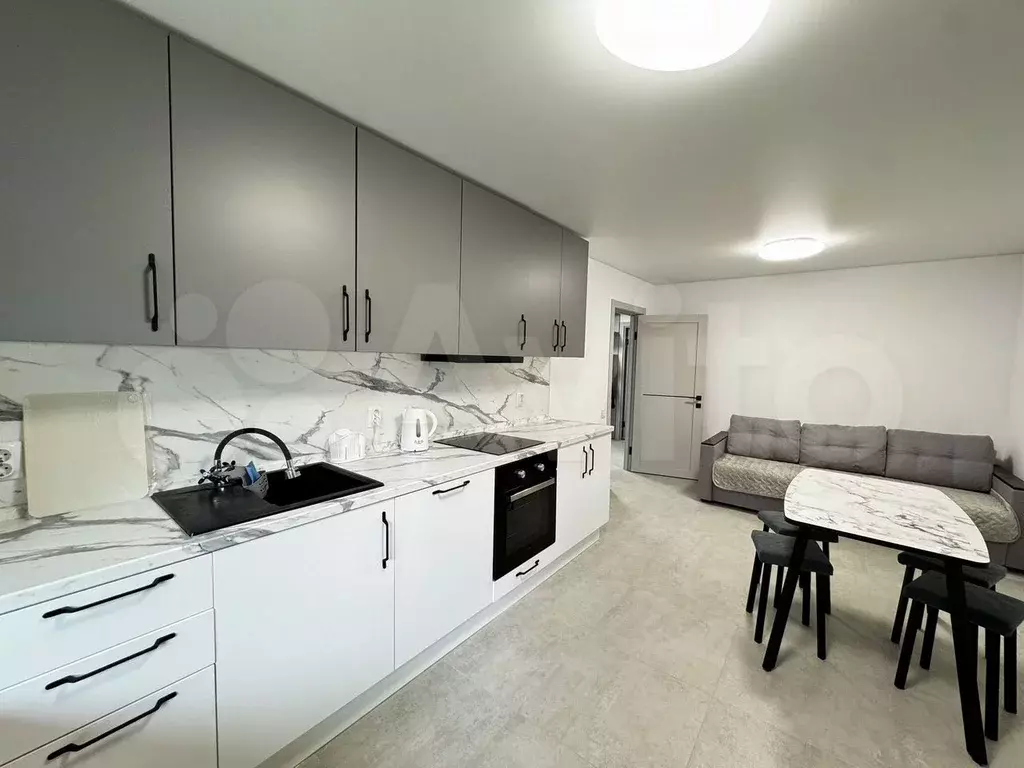 3-к. квартира, 65 м, 2/5 эт. - Фото 0