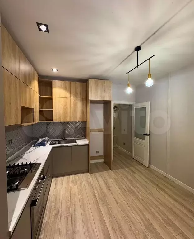 2-к. квартира, 60 м, 4/10 эт. - Фото 1